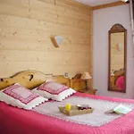 Logis Gai Soleil Hotel 3*