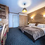 Logis Gai Soleil Hotel 3*