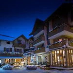 Logis Gai Soleil Hotel