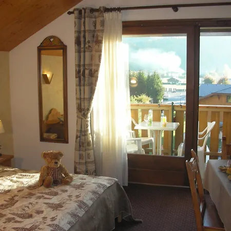 Logis Gai Soleil 3* Samoëns