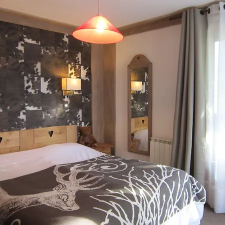 Отель Logis Gai Soleil 3*