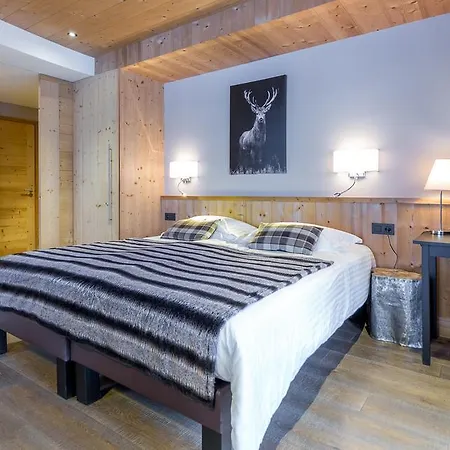 Logis Gai Soleil Отель 3*