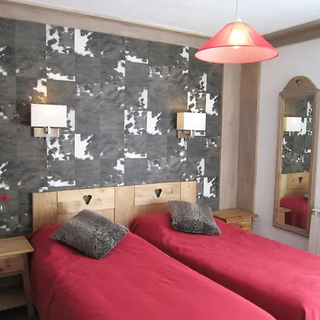 Logis Gai Soleil 3* Самоен