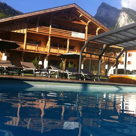 Hotel Logis Gai Soleil Samoëns