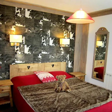 Logis Gai Soleil Hotel