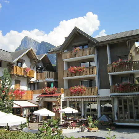 Logis Gai Soleil Hotel