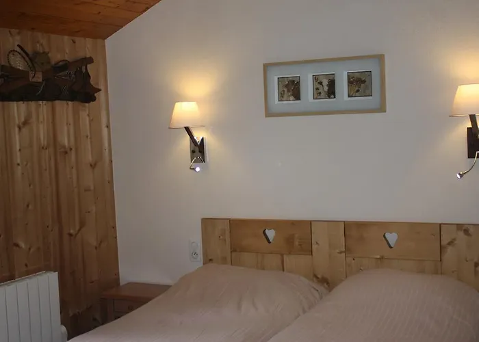Hotel Logis Gai Soleil 3*