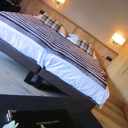Logis Gai Soleil 3* Samoëns