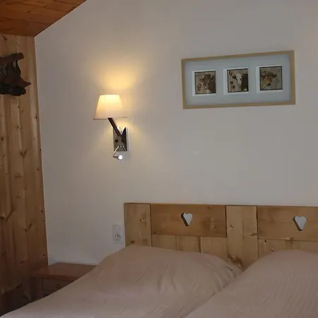 Hotel Logis Gai Soleil 3*