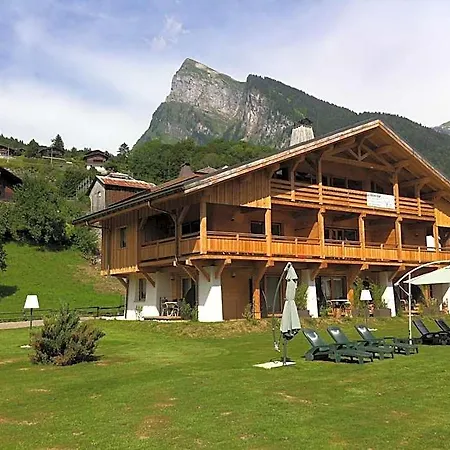 Logis Gai Soleil 3* سامووه